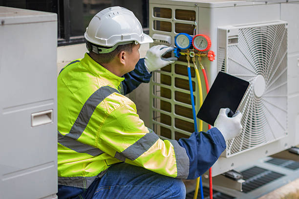 Professional Heat Pump Repair technician working in Alloway, NJ